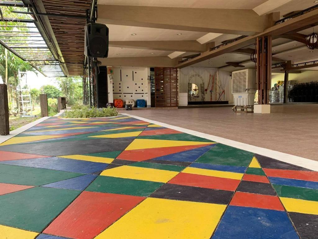 Palaisdaan Hotel And Restaurant Bagabag Exterior foto